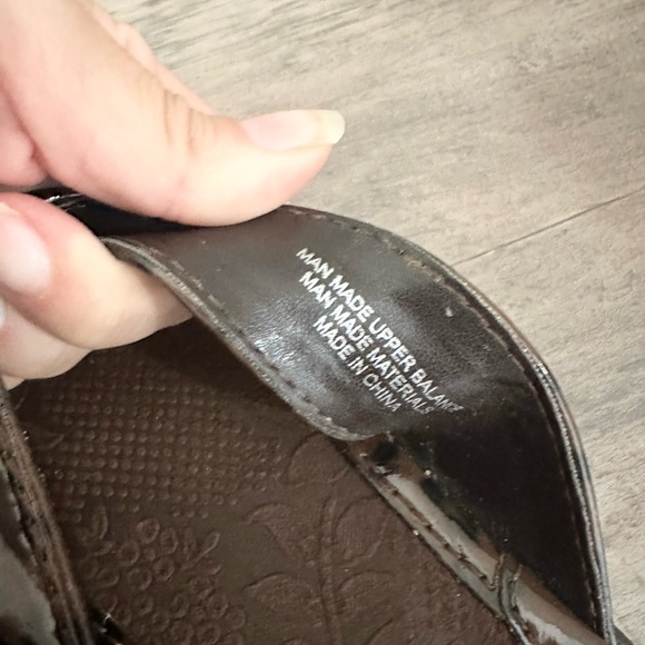 BOC Born Concept Women’s Leopard Print Thong Flat Sandal Shoe Size 10 - Picture 6 of 7